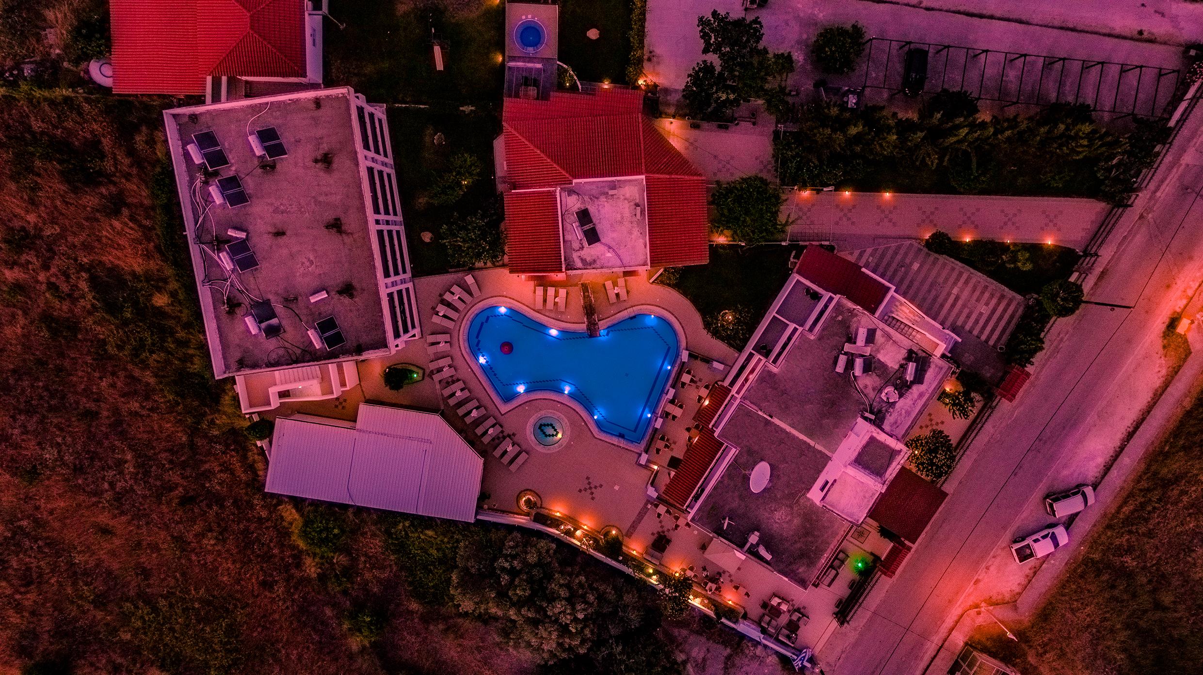 Aparthotel Bright Star
