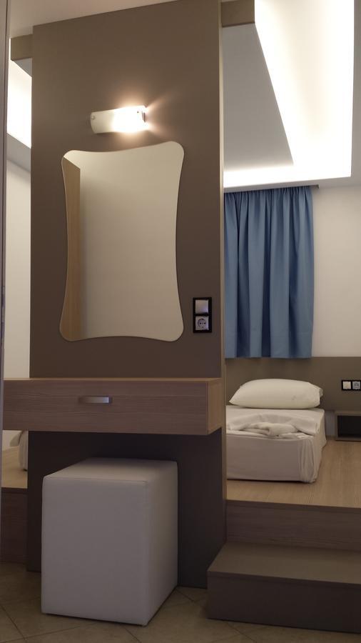 Bright Star Aparthotel 3*